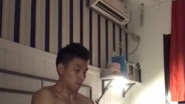 Chinese sexy horny muscle guy 11